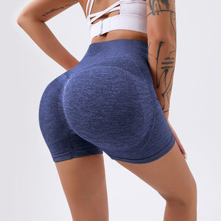 Seamless Yoga Shorts: Sculpted, Stretchy Fabric for Comfort and Performance